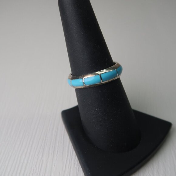 Vintage Native American Zuni Turquoise Inlay Band in Sterling Silver - Size 7.5 - Picture 3 of 4